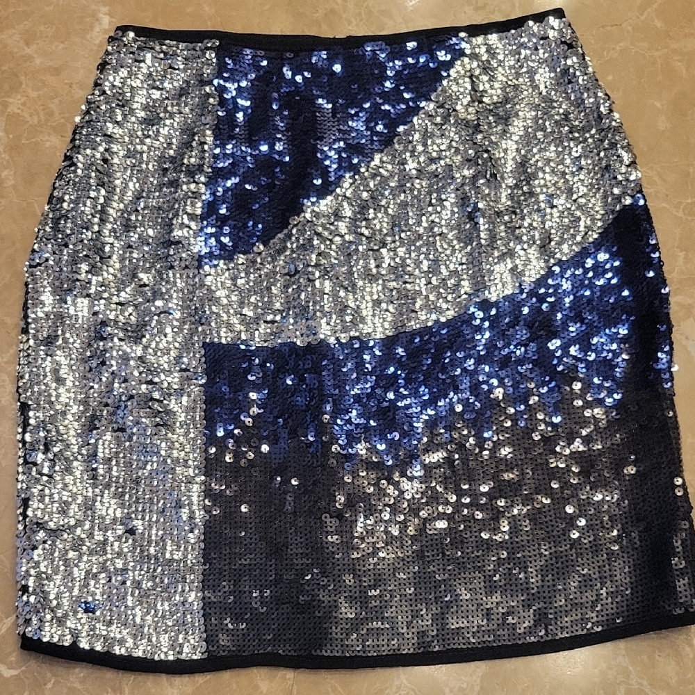 Nasty Gal Silver & Navy Sequin Colorblock Mini Skirt,  Sz 2 - Picture 3 of 12
